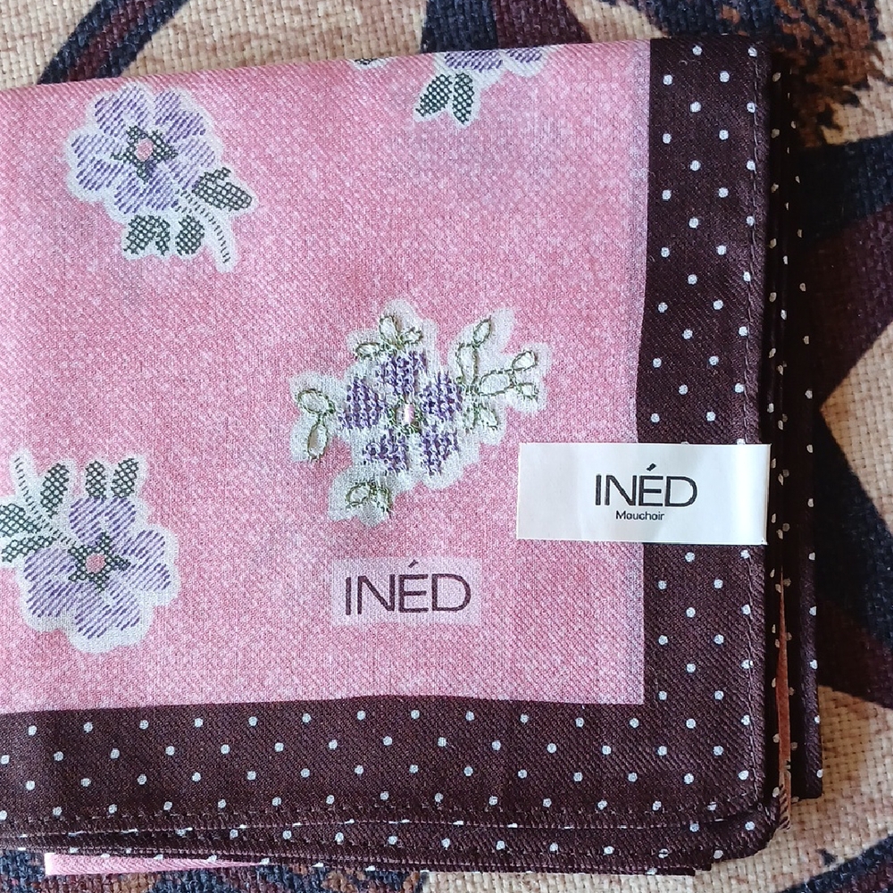 🧡New Inex Pink Floral Scarf